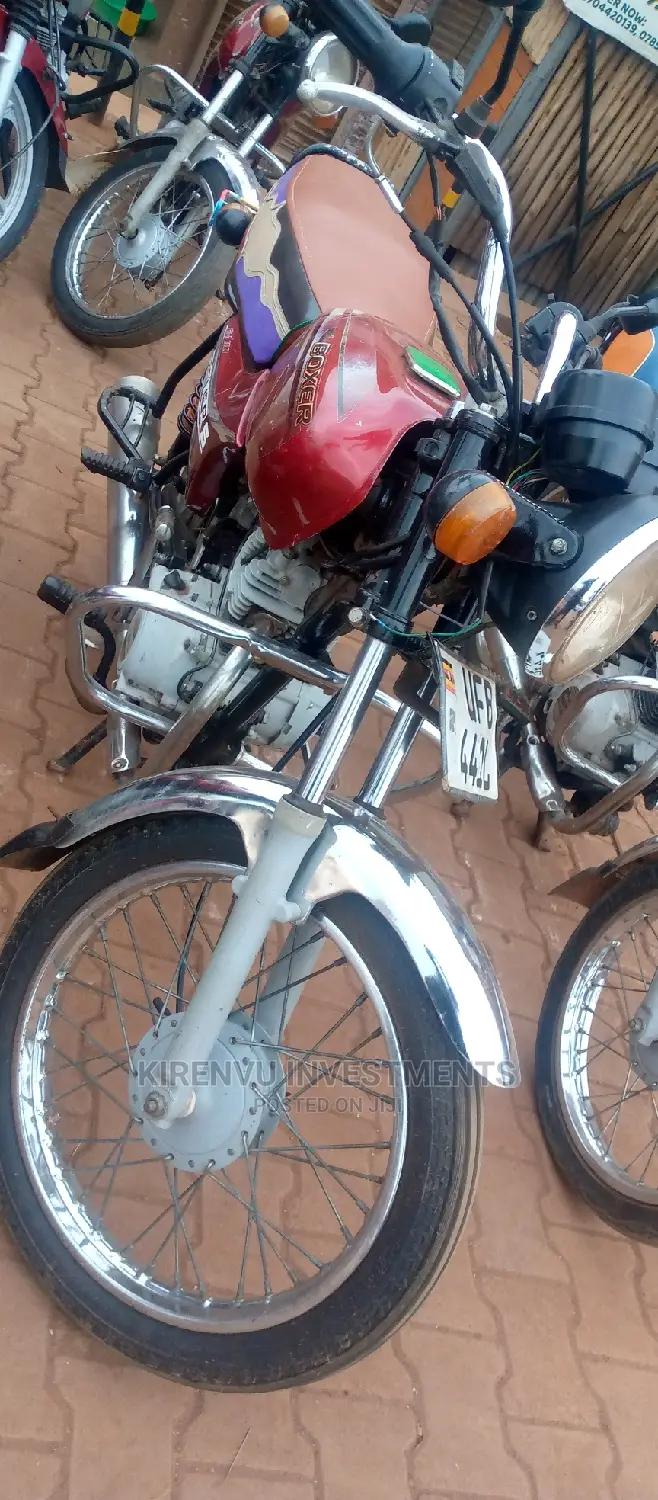 Bajaj Boxer 100 2018 Red