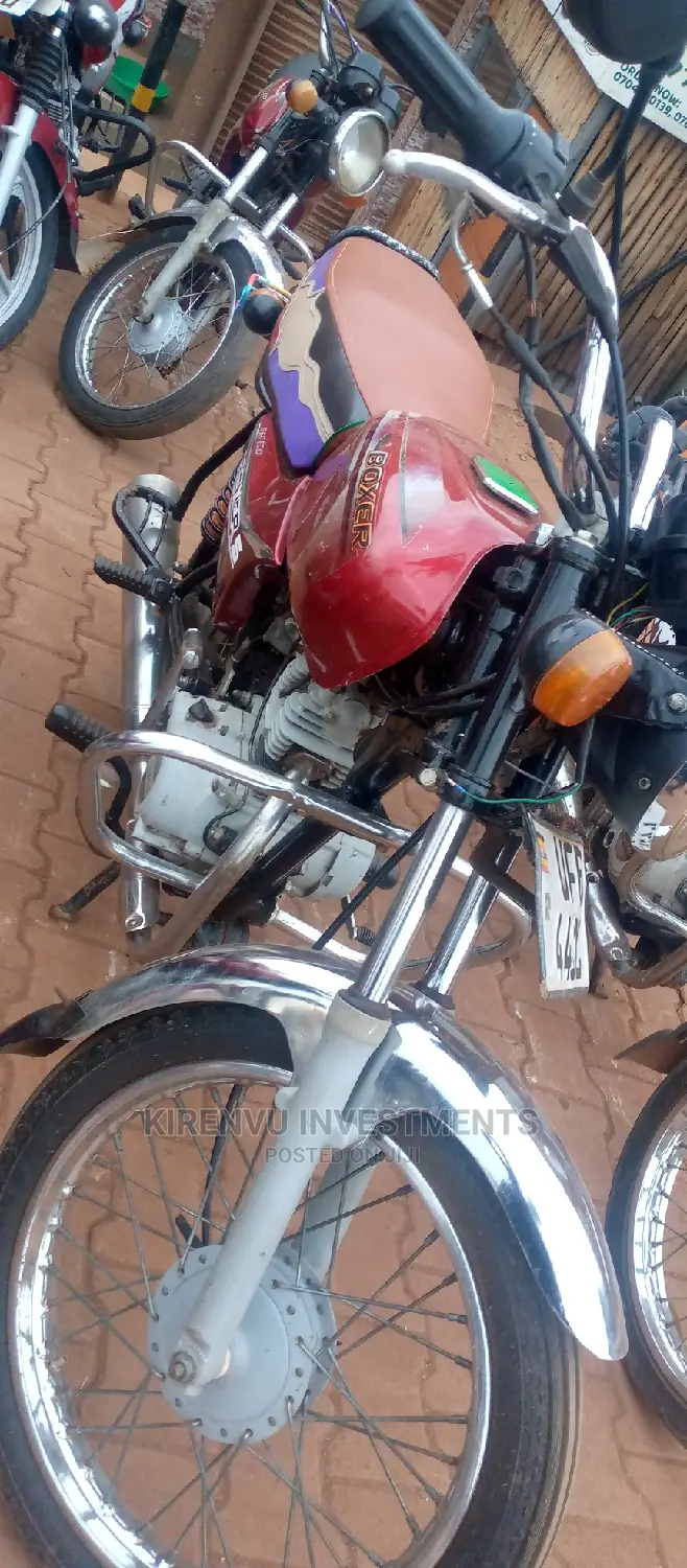 Bajaj Boxer 100 2018 Red