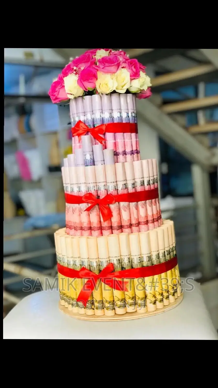 Flower Bouquets and Gift Hampers