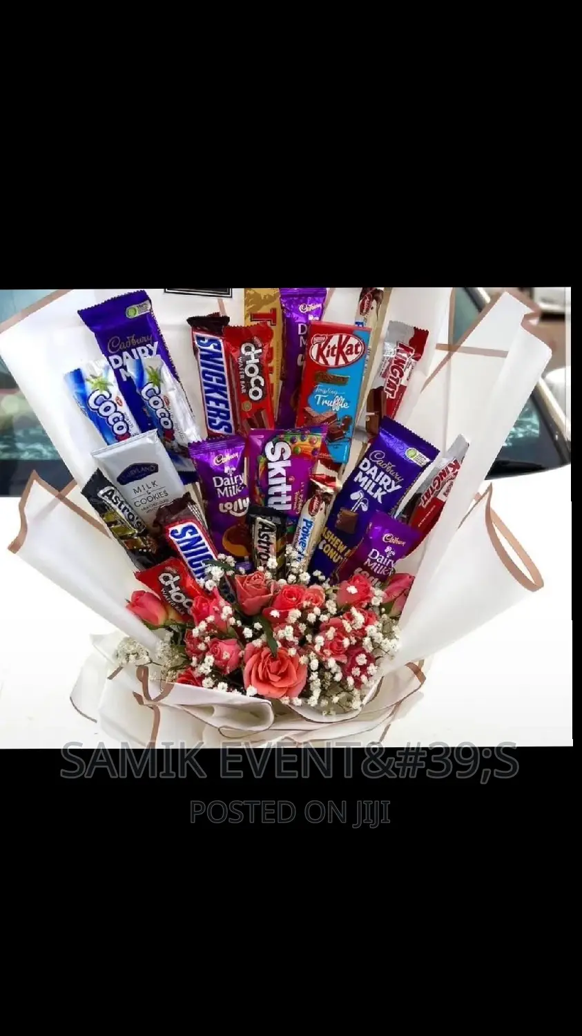 Flower Bouquets and Gift Hampers