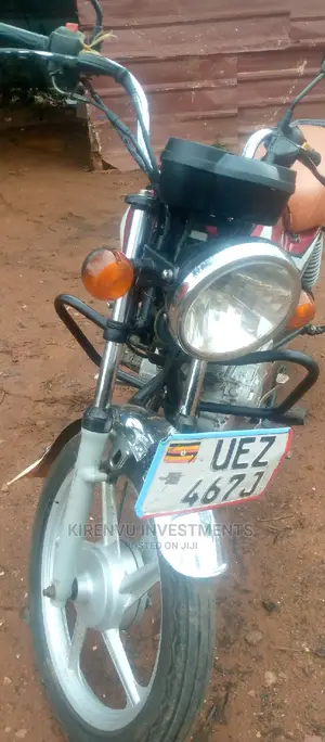 TVS HLX 125 2018 Red