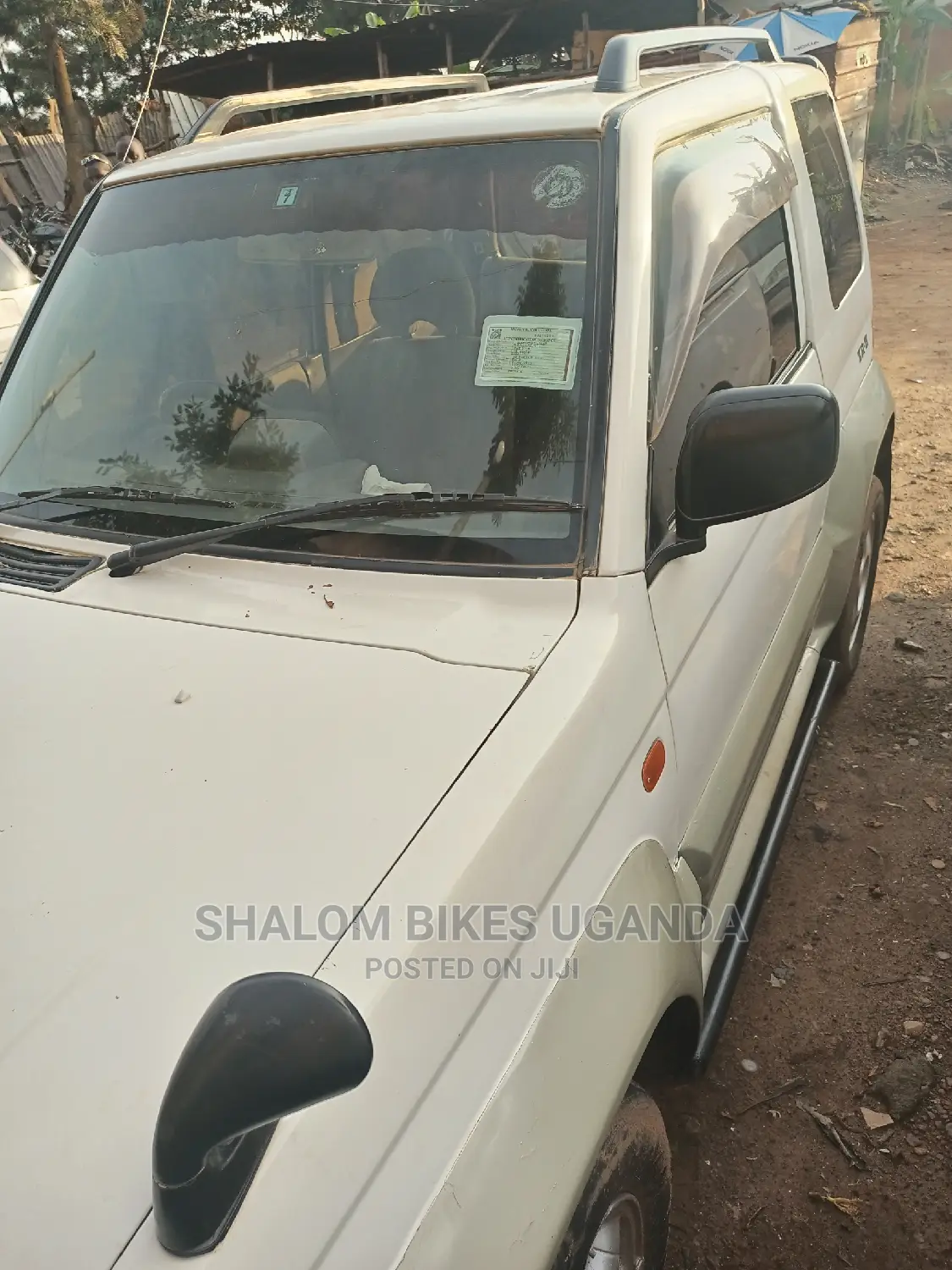 Mitsubishi Pajero 2005 White