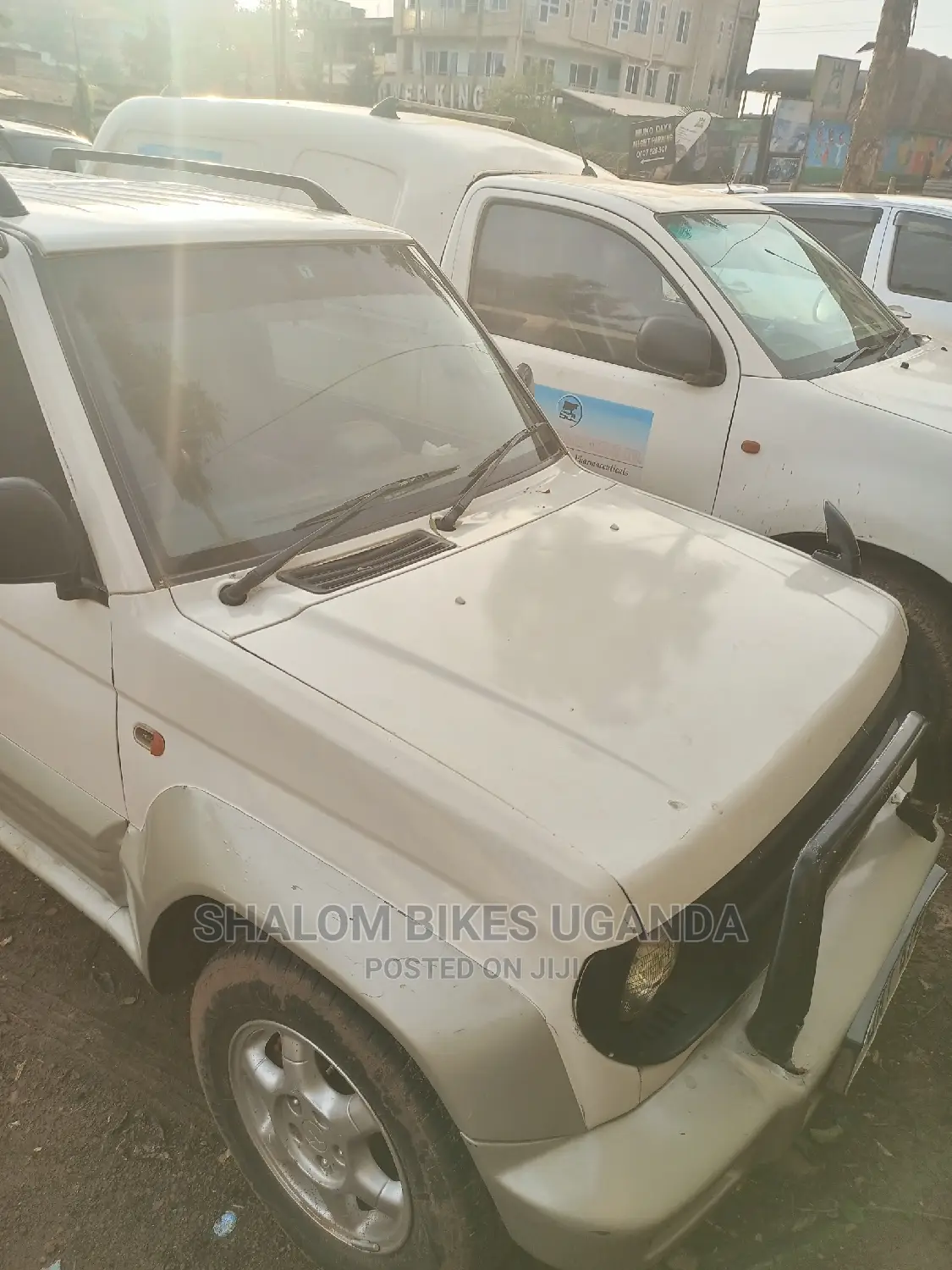 Mitsubishi Pajero 2005 White