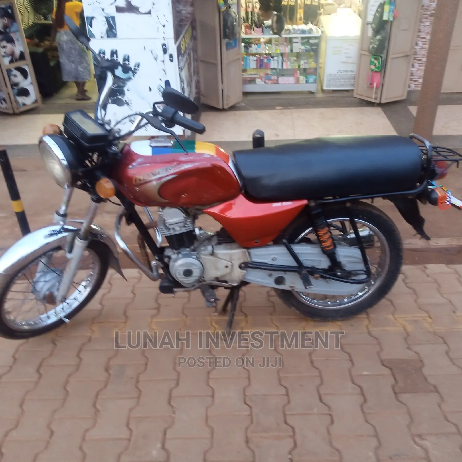 Bajaj Boxer 100 2018 Red