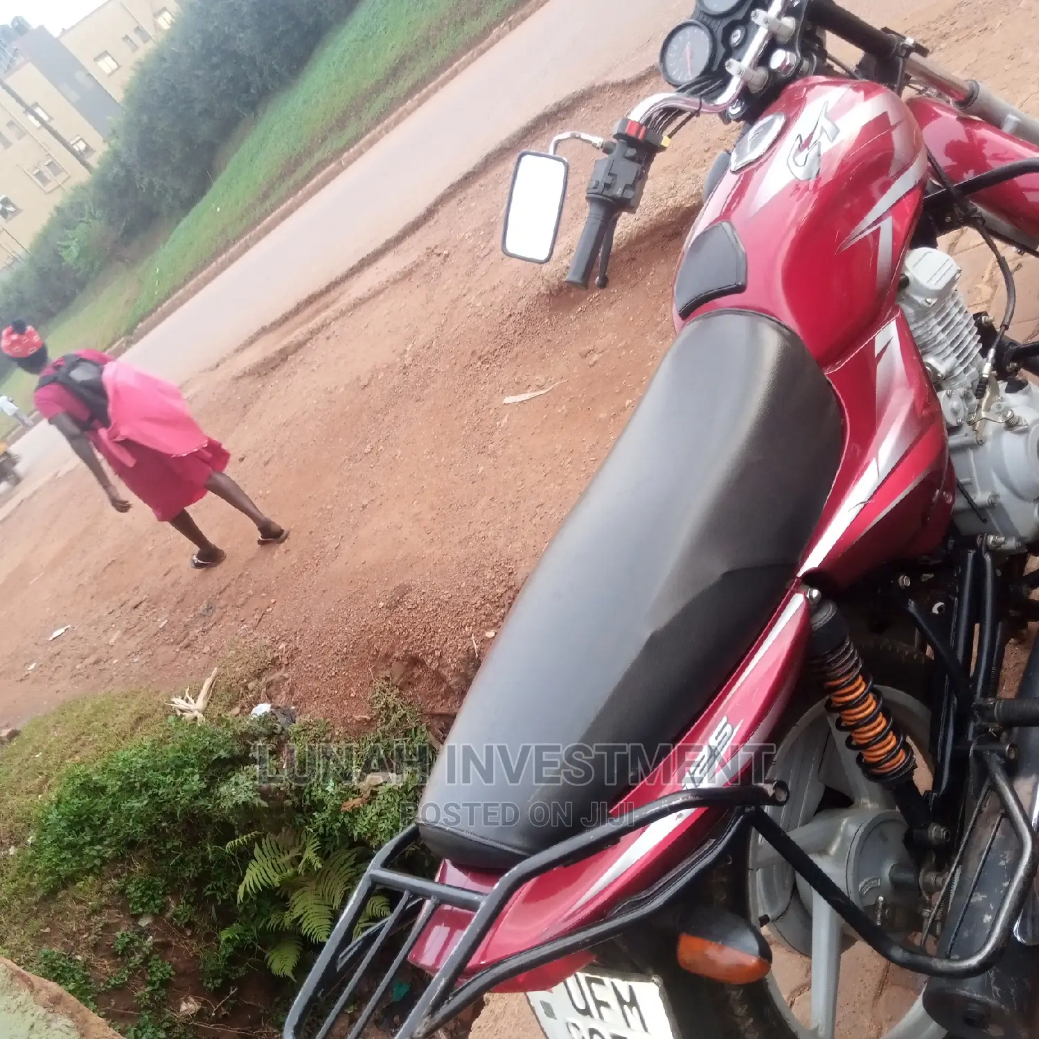 Bajaj Boxer 125 2021 Red