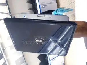 Laptop Dell Inspiron Mini 9 (910) 2GB Intel Atom HDD 250GB