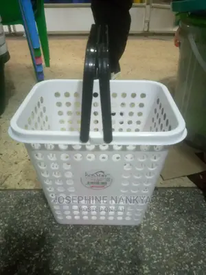 Shopping Baskeg, White