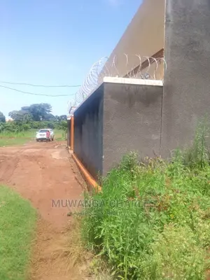 Plot's in Gayaza Kijabijo on Quick Sale