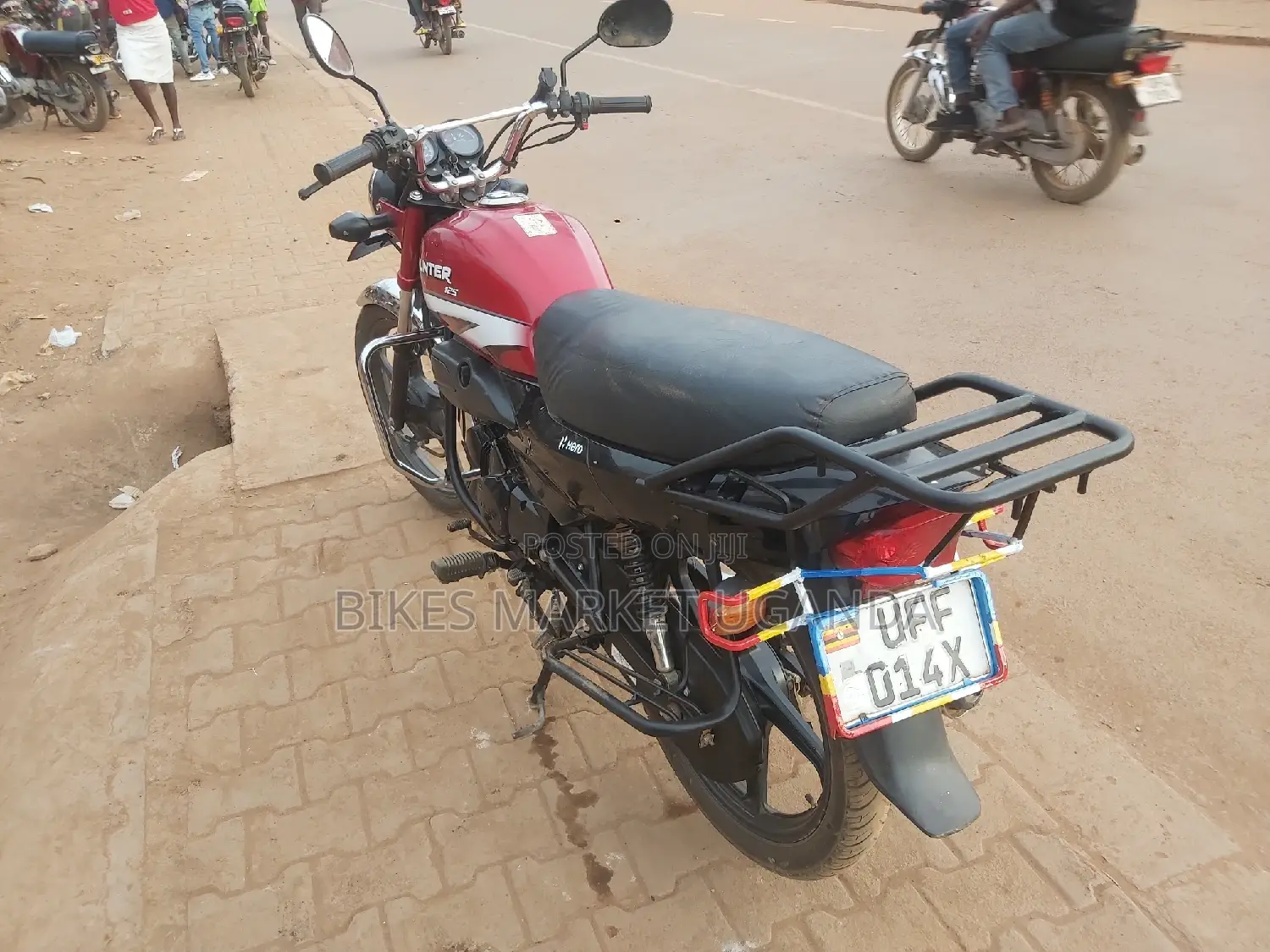 New Hero Dawn 125 2022 Red