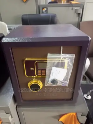 Safe Cash Box