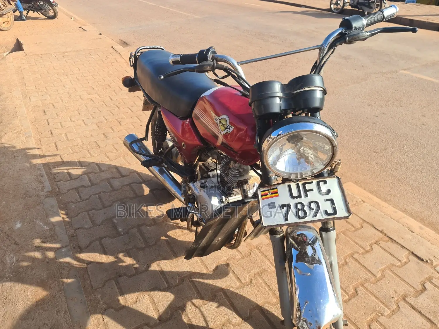 Bajaj Boxer 100 2009 Red