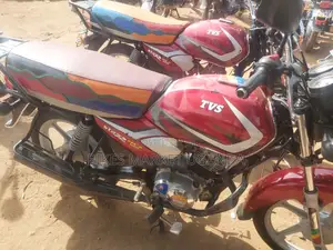 New TVS HLX 125 2022 Red