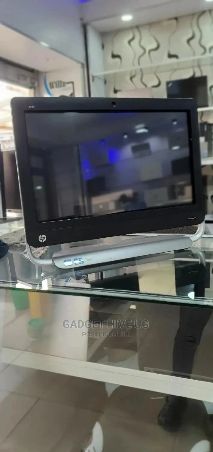 Desktop Computer HP Pavilion 24 8GB Intel Core I3 HDD 500GB