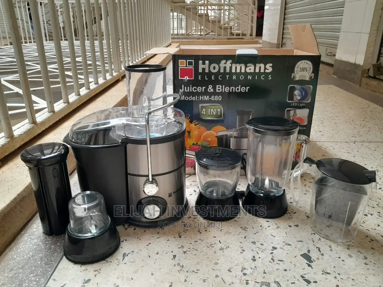 Hoffman’S Juicer and Blender