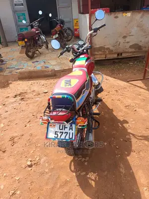 Bajaj Pulsar 150 2022 Brown