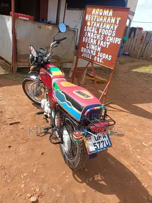 Bajaj Pulsar 150 2022 Brown