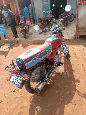 Bajaj Pulsar 150 2022 Brown