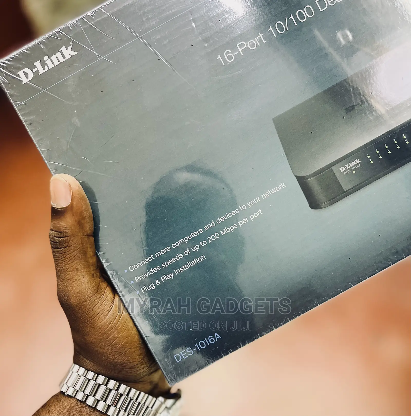 D-Link Des-1016a 16-Port 10/100 Desktop Switch