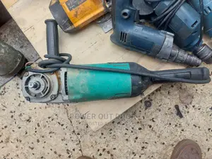 Makita Grinder