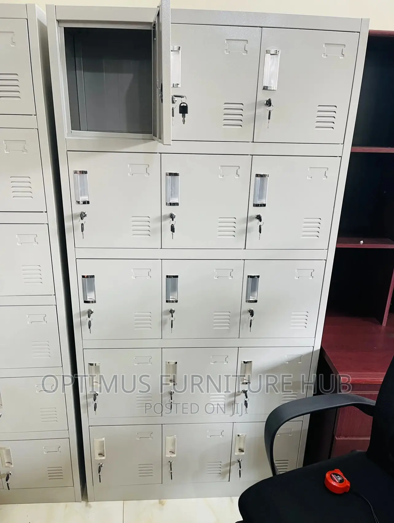 Locker (15 Compartments)