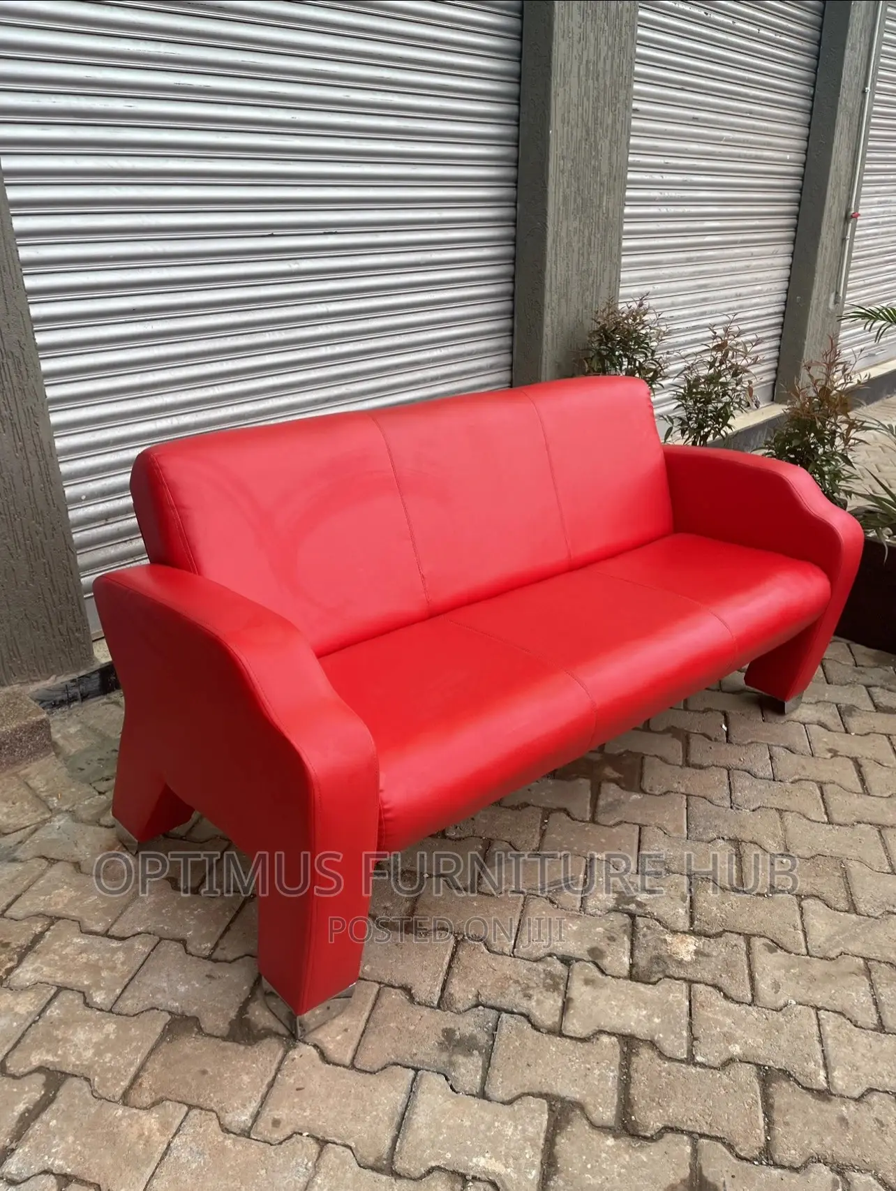 Red Waiting Chair