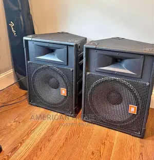 Pair of 15" JBL MR805 Series, PA Professional Speakers.