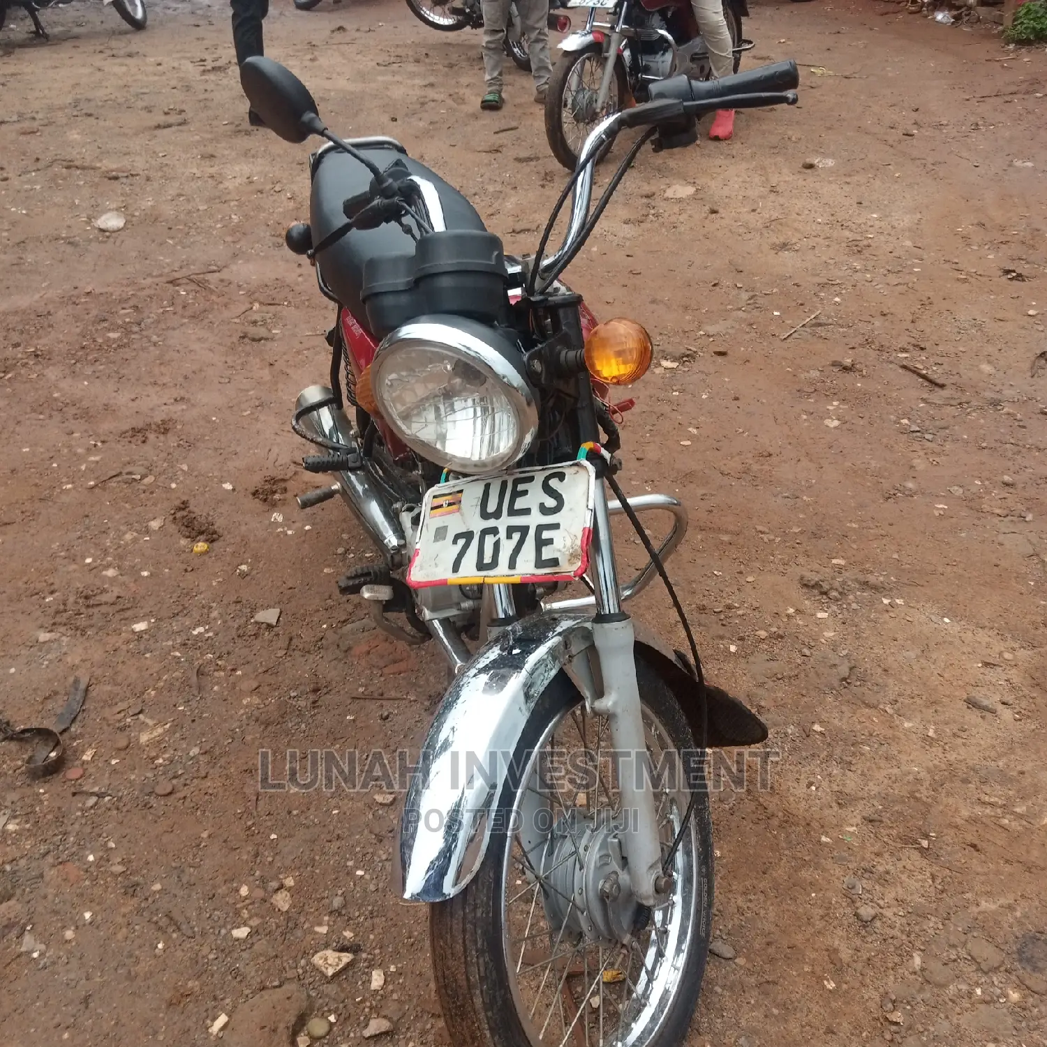 Bajaj Boxer 100 2021 Red