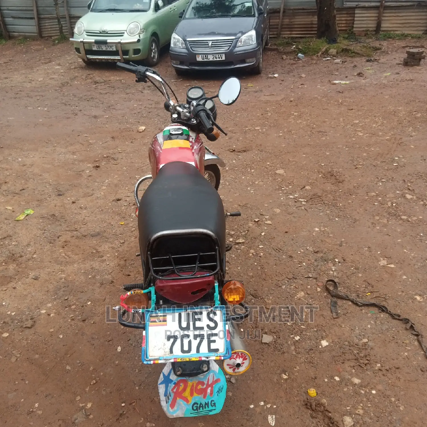 Bajaj Boxer 100 2021 Red