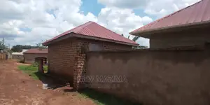 2bdrm House in Kawempe Kawanda, Central Division for sale