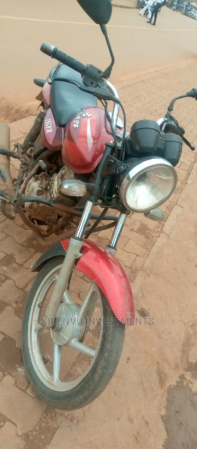 Apsonic AP125-12 2015 Red