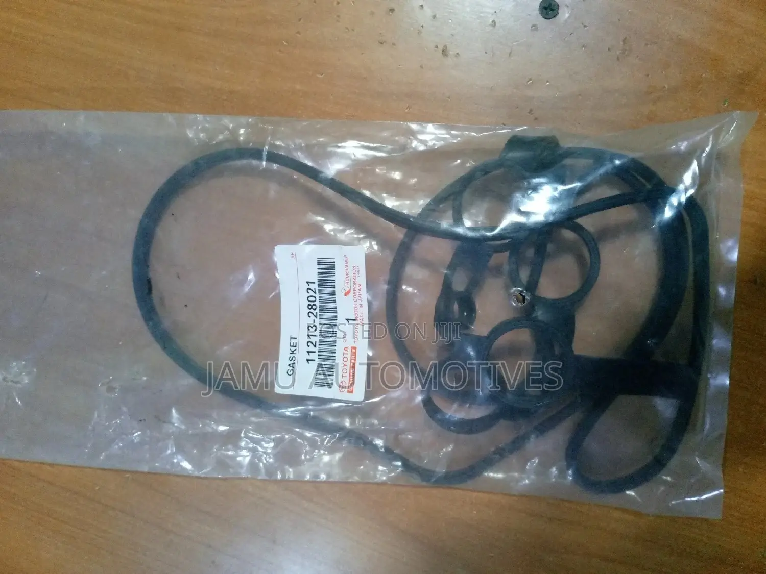 Top Cover Seals for Premio, Wish, Probox Harrier