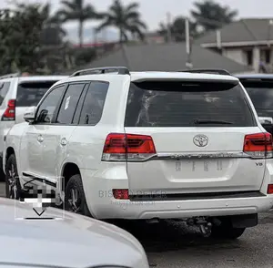 Toyota Land Cruiser 4.5 V8 DLX 2014 White