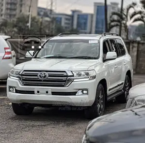 Toyota Land Cruiser 4.5 V8 DLX 2014 White