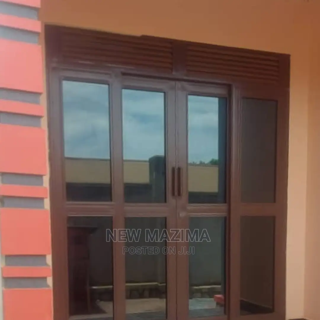 3bdrm House in Munyonyo Heights, Central Division for sale