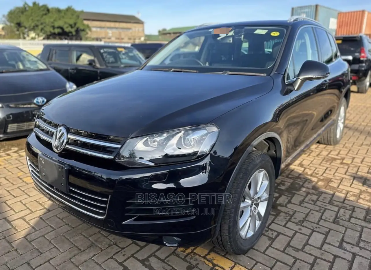 Volkswagen Touareg VR6 Executive 2012 Black
