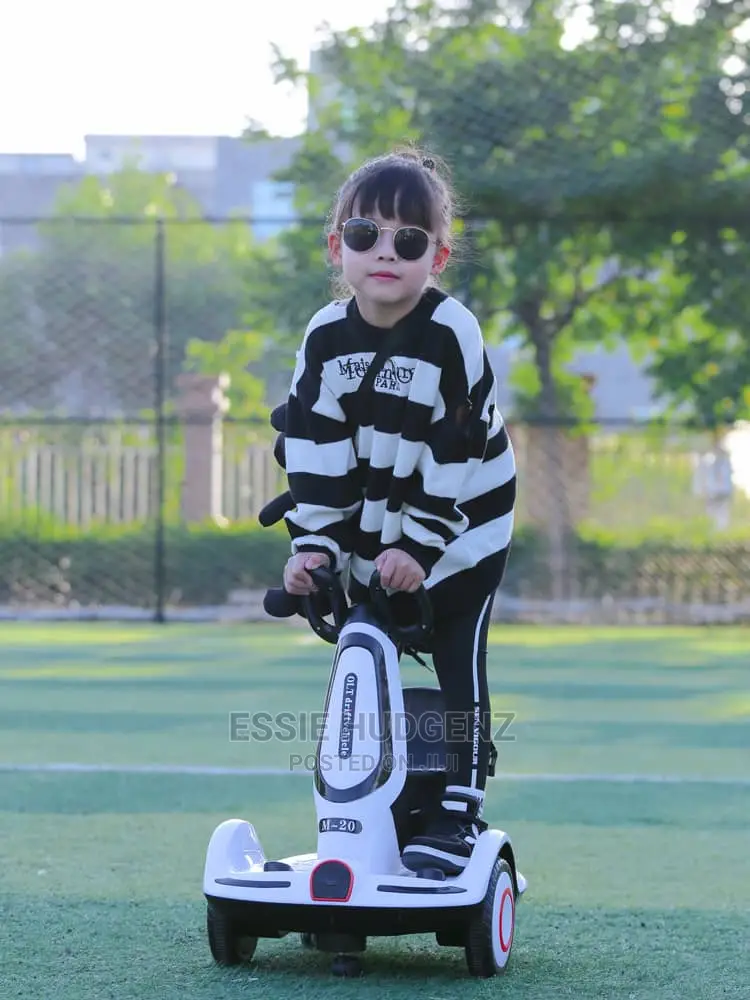 Kids Rechargeable Scooter Motorbike