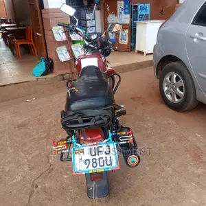 TVS HLX 125 2022 Red