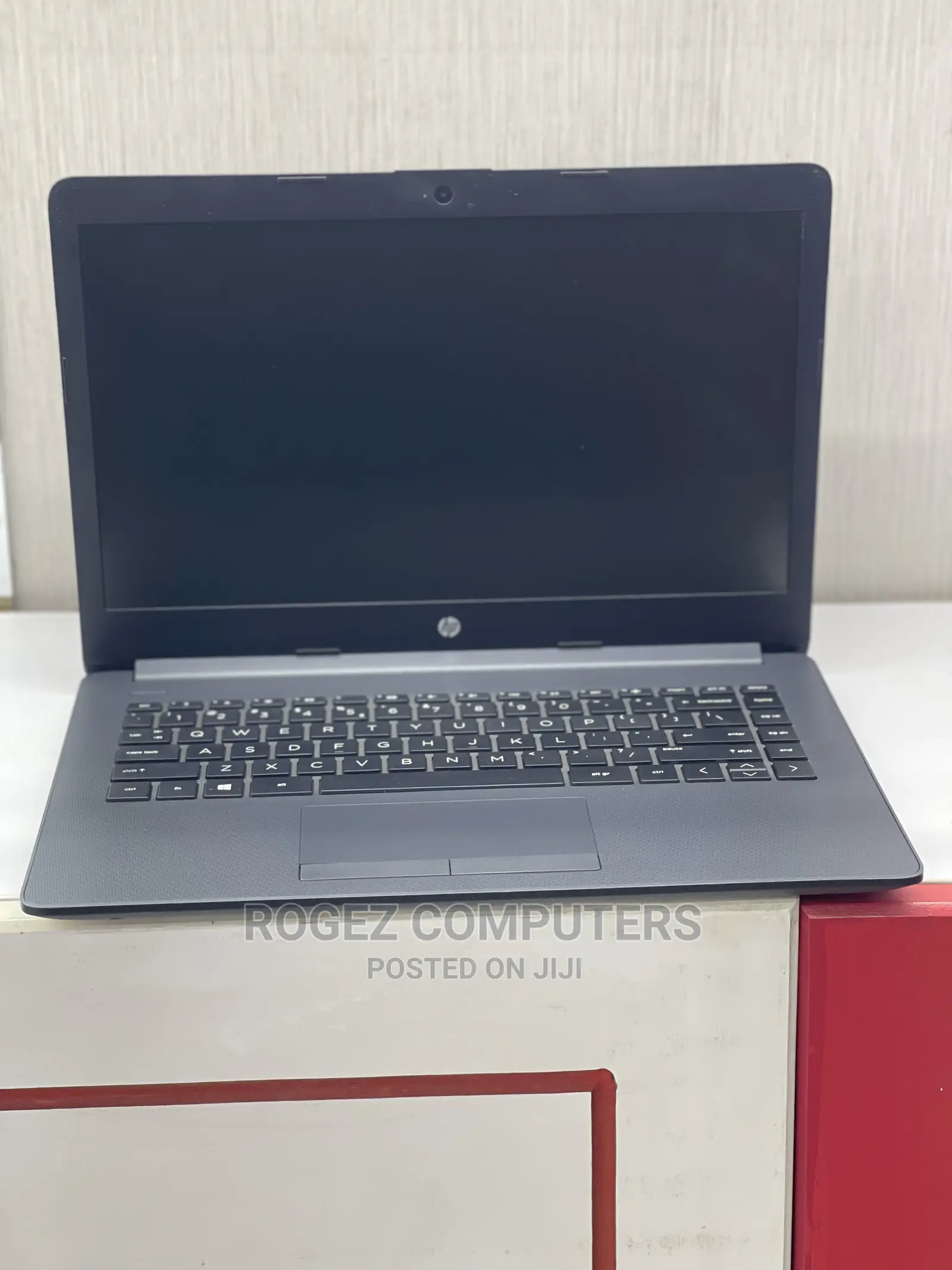 New Laptop HP 240 G7 8GB Intel Core I7 HDD 1T