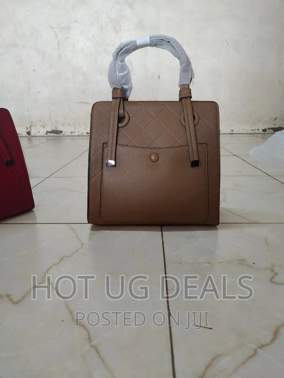 Ladies Classic Handbag -Brown
