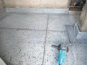 Terrazzo Grinding at Kiyindi
