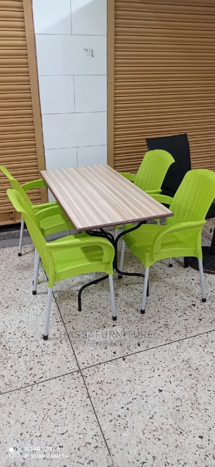 4seaters Restaurant Set