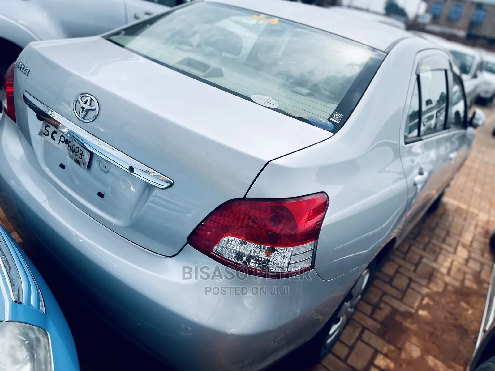 Toyota Belta 2009 Silver