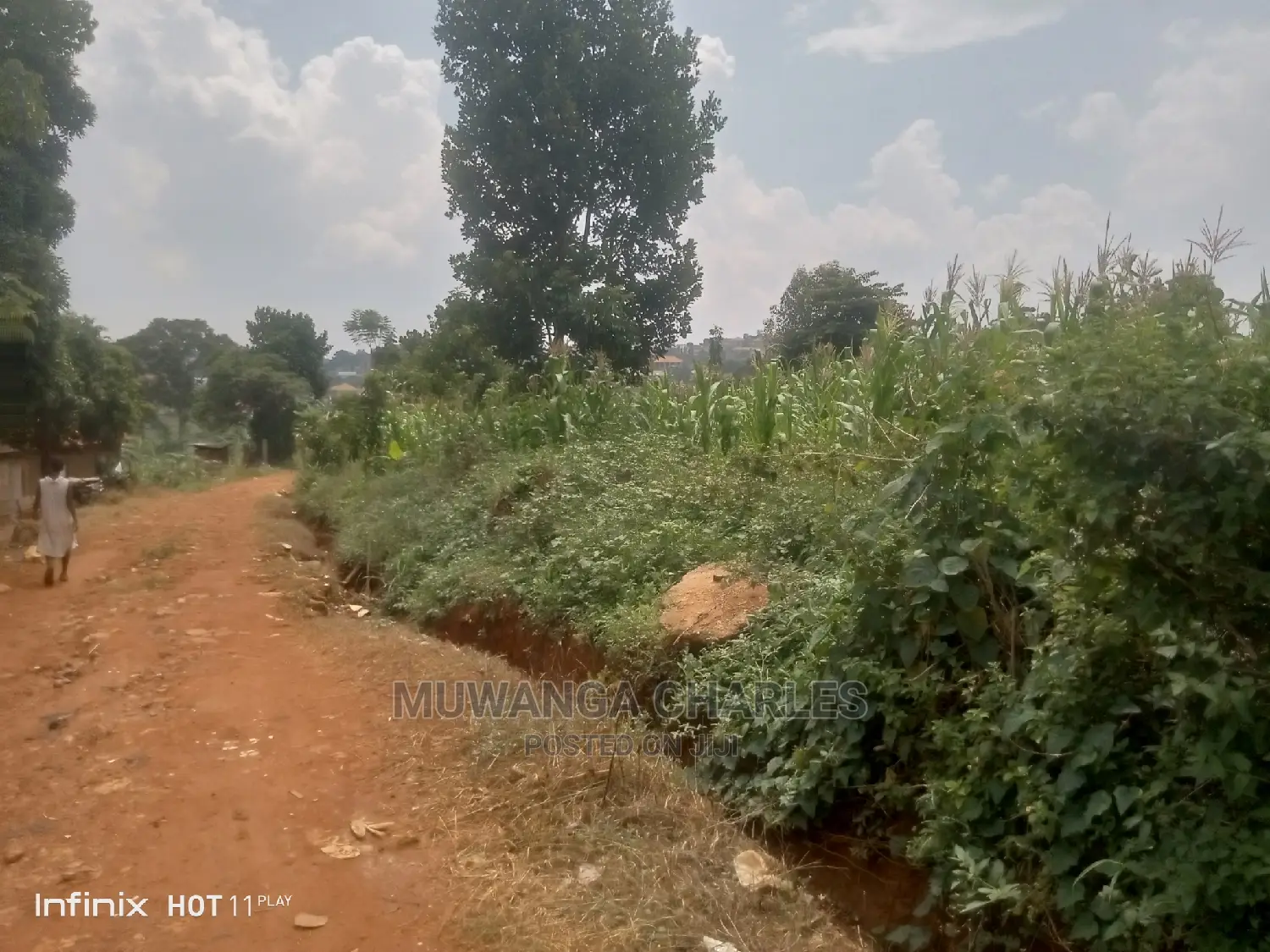 Plot's in Kisasi Kulambiro on Quick Sale