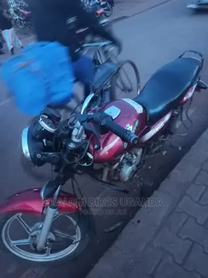 Bajaj Discover 125 2018 Red