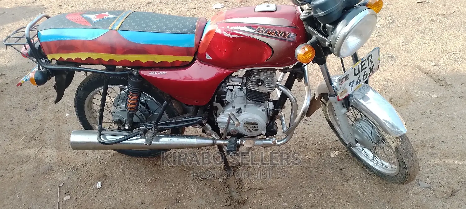 Bajaj Boxer 2022 Brown