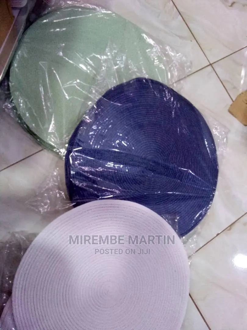 Round Placemats