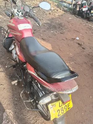 Bajaj Discover 110 2018 Red