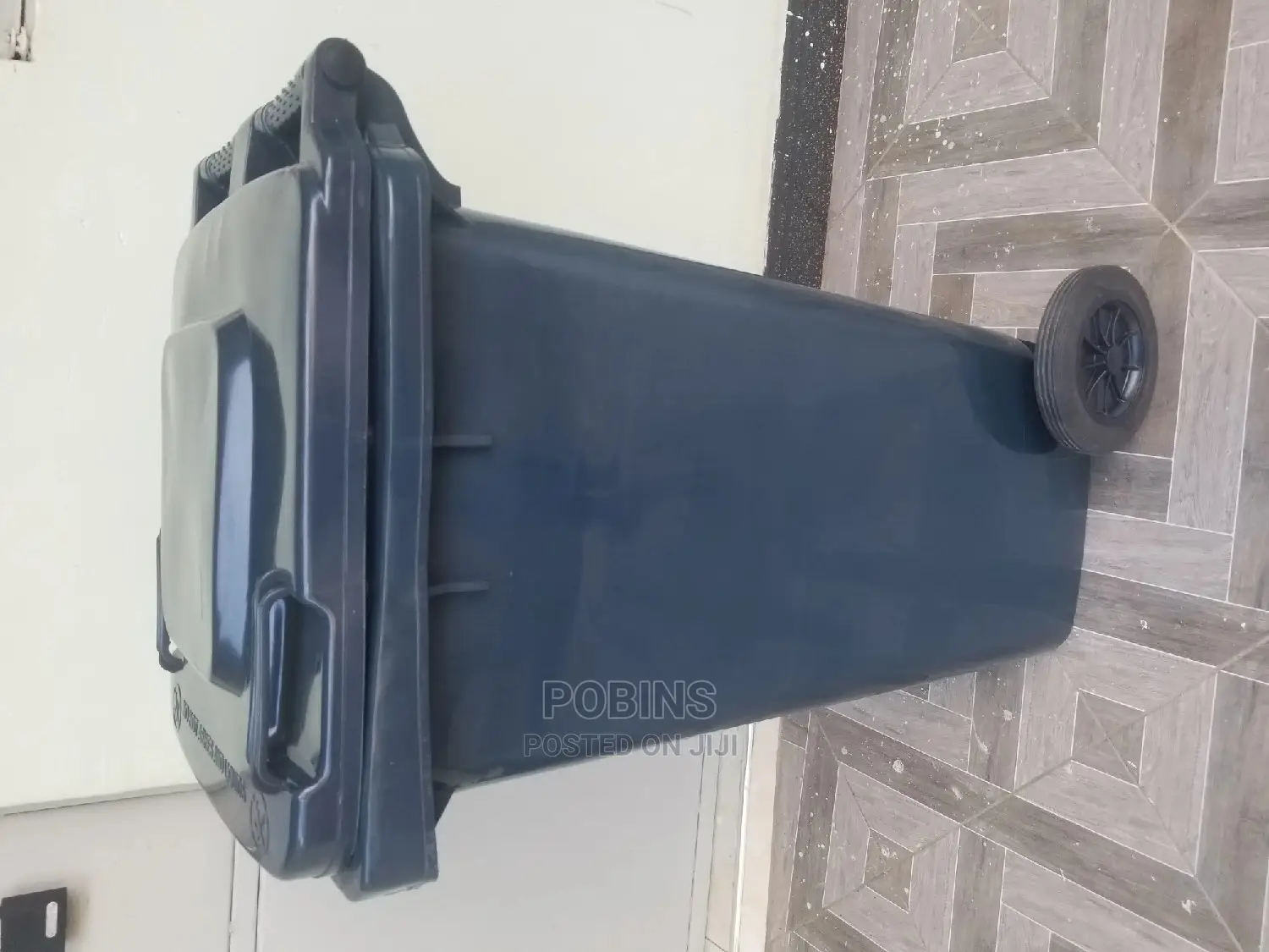 NEW Germany Make Trash/Dust Bin 120L Durable Strong Rollers.