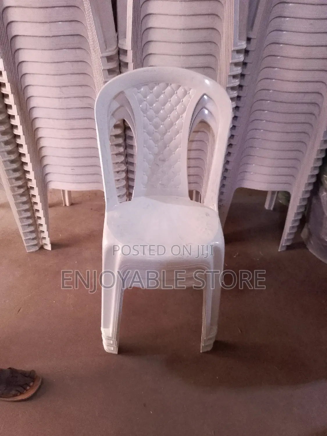 Plastic Chairs Plastic Chairs Armless