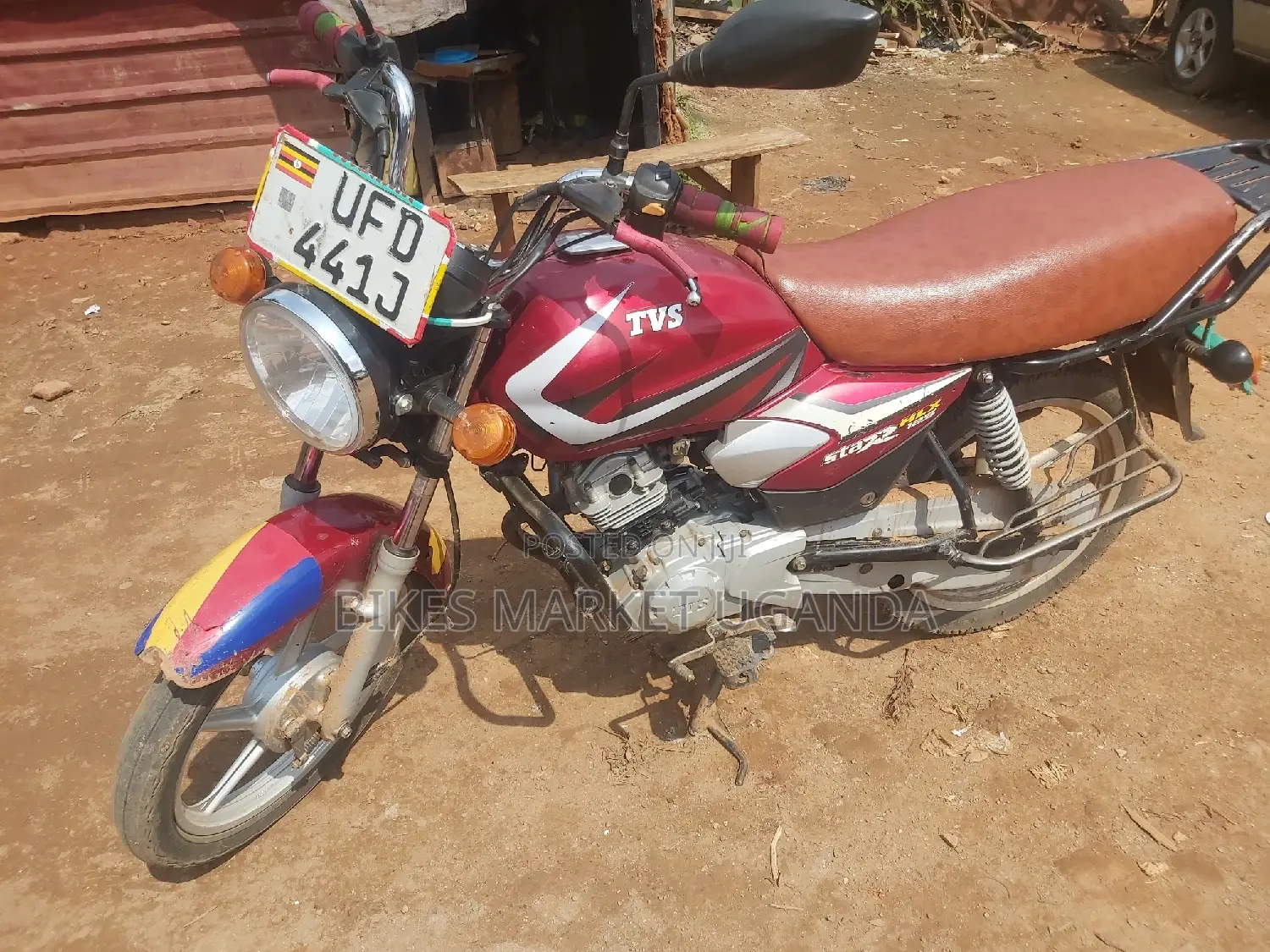 New TVS HLX 125 2019 Red
